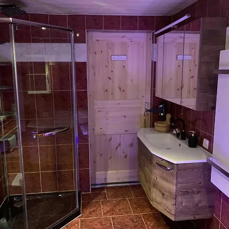 Sissi Mit Whirlpool, Sauna U Sehr Ruhig Grossschoenau