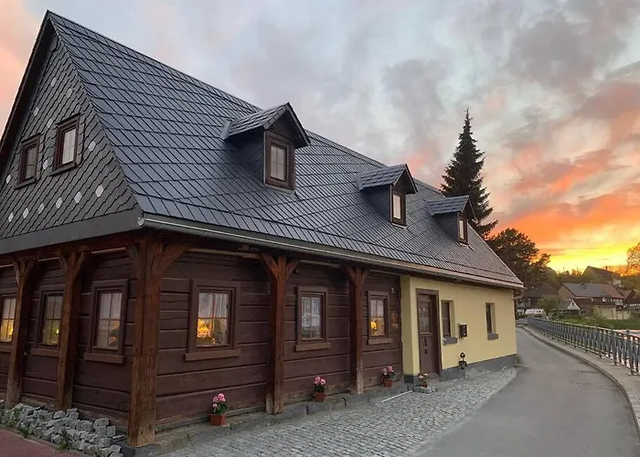 Sissi - Wellness-paradies In Ruhiger Lage Mit Whirlpool Und Sauna بيت للعطل غروسشوناو