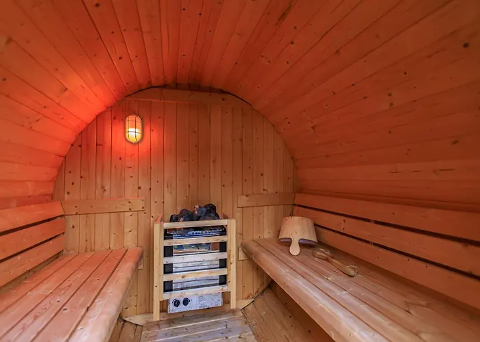 Sissi - Wellness-paradies In Ruhiger Lage Mit Whirlpool Und Sauna *