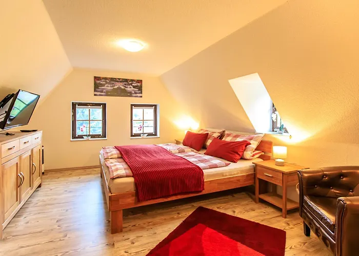 Sissi - Wellness-paradies In Ruhiger Lage Mit Whirlpool Und Sauna غروسشوناو