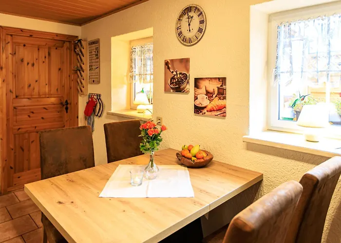 Sissi - Wellness-paradies In Ruhiger Lage Mit Whirlpool Und Sauna غروسشوناو